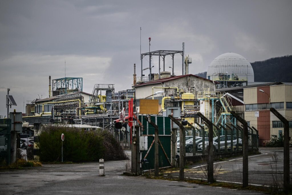 découvrez comment la reprise 2025 transformera l'industrie sanitaire : tendances, innovations, et stratégies pour répondre aux nouveaux défis du secteur. restez informé et préparez-vous à l'avenir du marché de la santé.