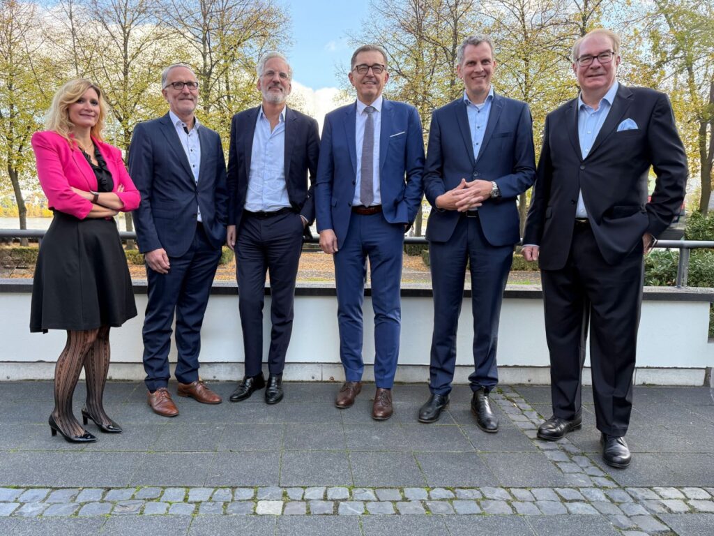 découvrez la participation de vdma à l'ish, le salon international de la salle de bain, du chauffage et des énergies renouvelables. ne manquez pas cette occasion d'explorer les dernières innovations et tendances du secteur, présentées par les experts de vdma.