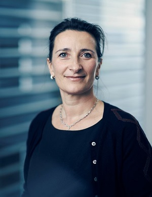 découvrez claudiana südtirol, nouvelle présidente engagée et visionnaire, prête à impulser de nouvelles dynamiques au sein de l'organisation.